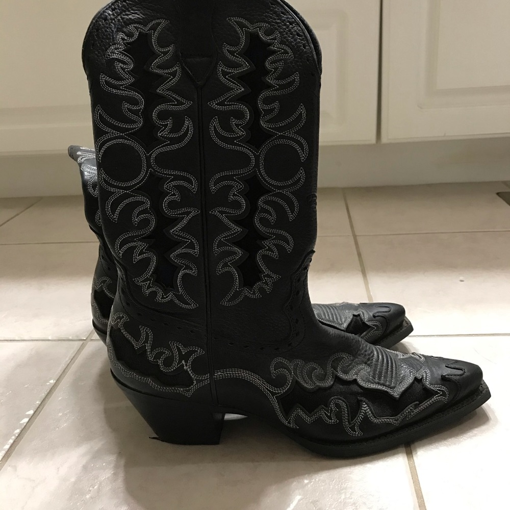 Ariat Women’s Cowboy Boots
